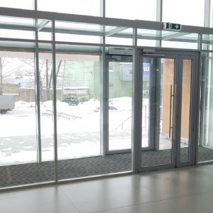Алюминиевая дверь 700×2100 мм. GFTD22205